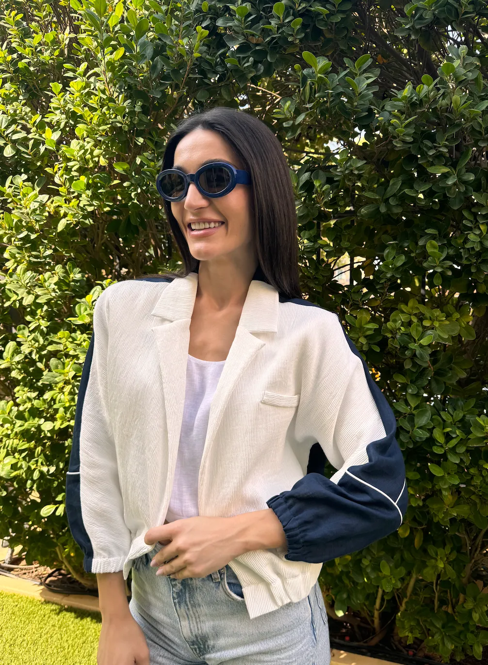 HALF HALF BOMBER- Navy Pleated Front