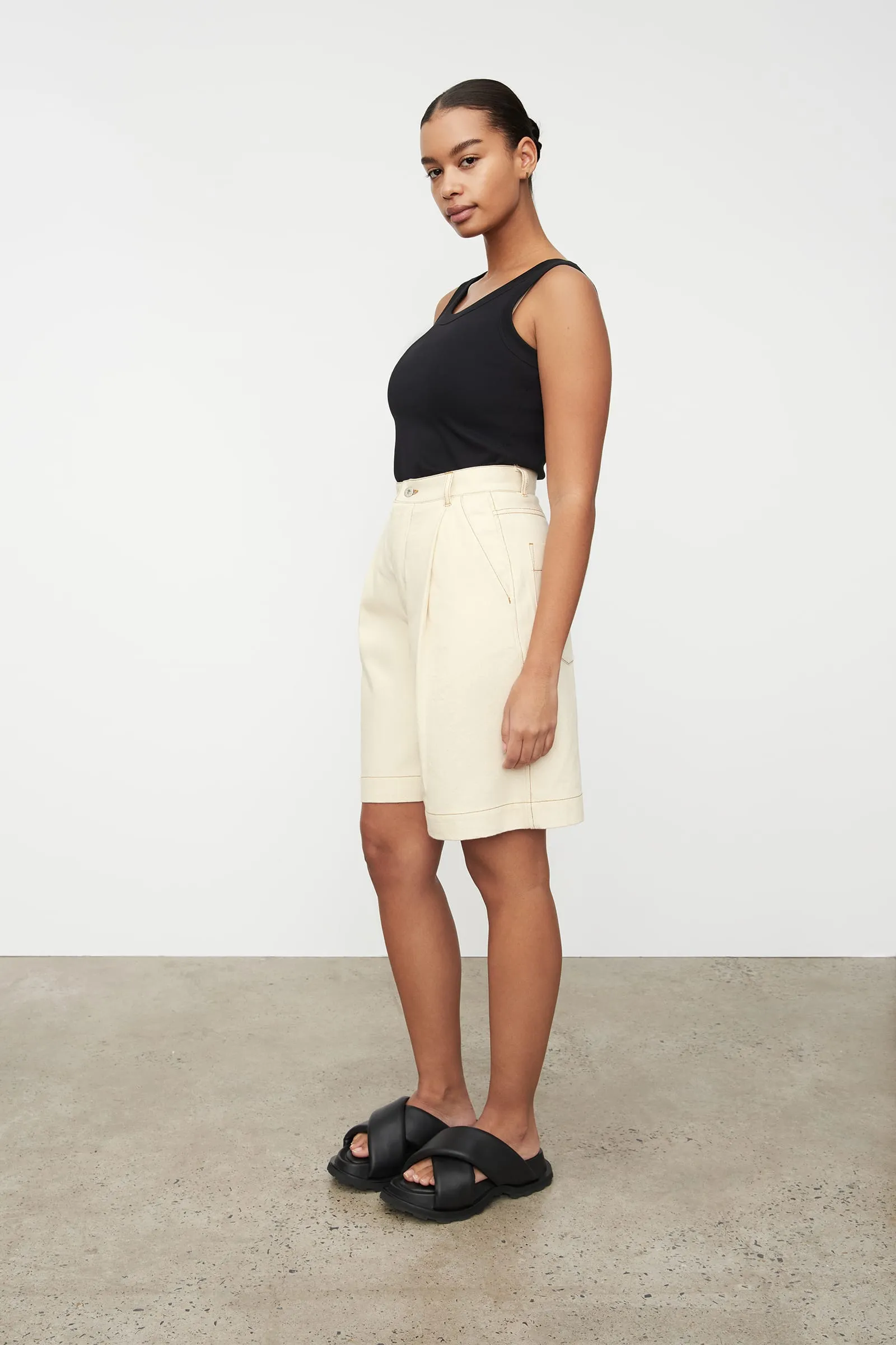 Journey Shorts - Greige Denim
